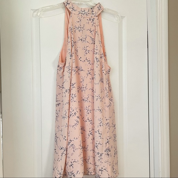 Lulu’s Blush Floral Swing Dress - Picture 3 of 9